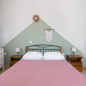 https://the-city-apartment.kefaloniahotels.net