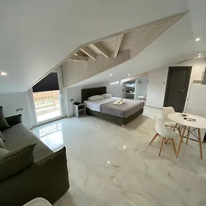 2* Szálloda Almira